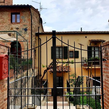 Belladonna Guesthouse Castiglione d'Orcia Luaran gambar
